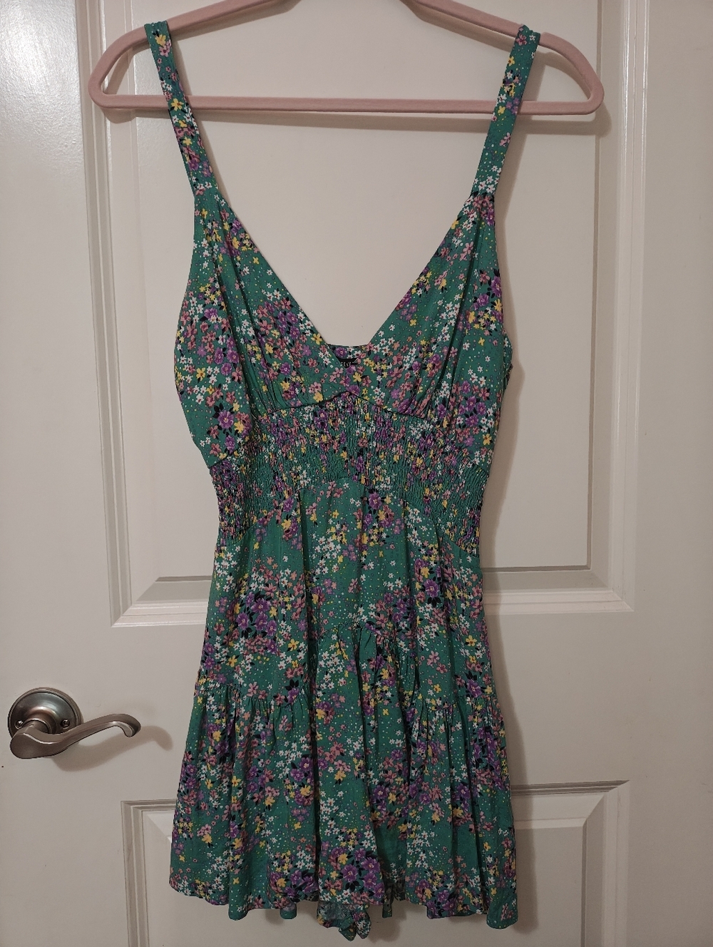 Forever 21 NWT Teal/Green Floral Romper Sz S